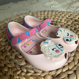 Mini Melissa shoes, size 8